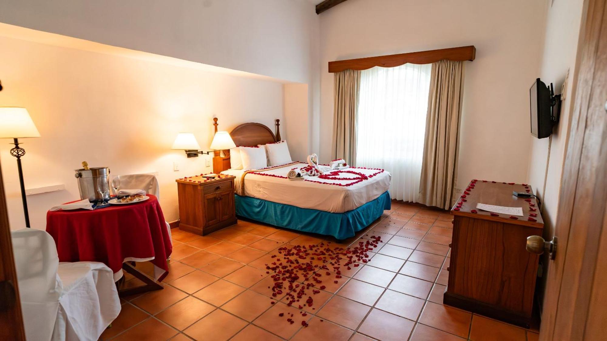 Amatique Bay Hotel Puerto Barrios Luaran gambar