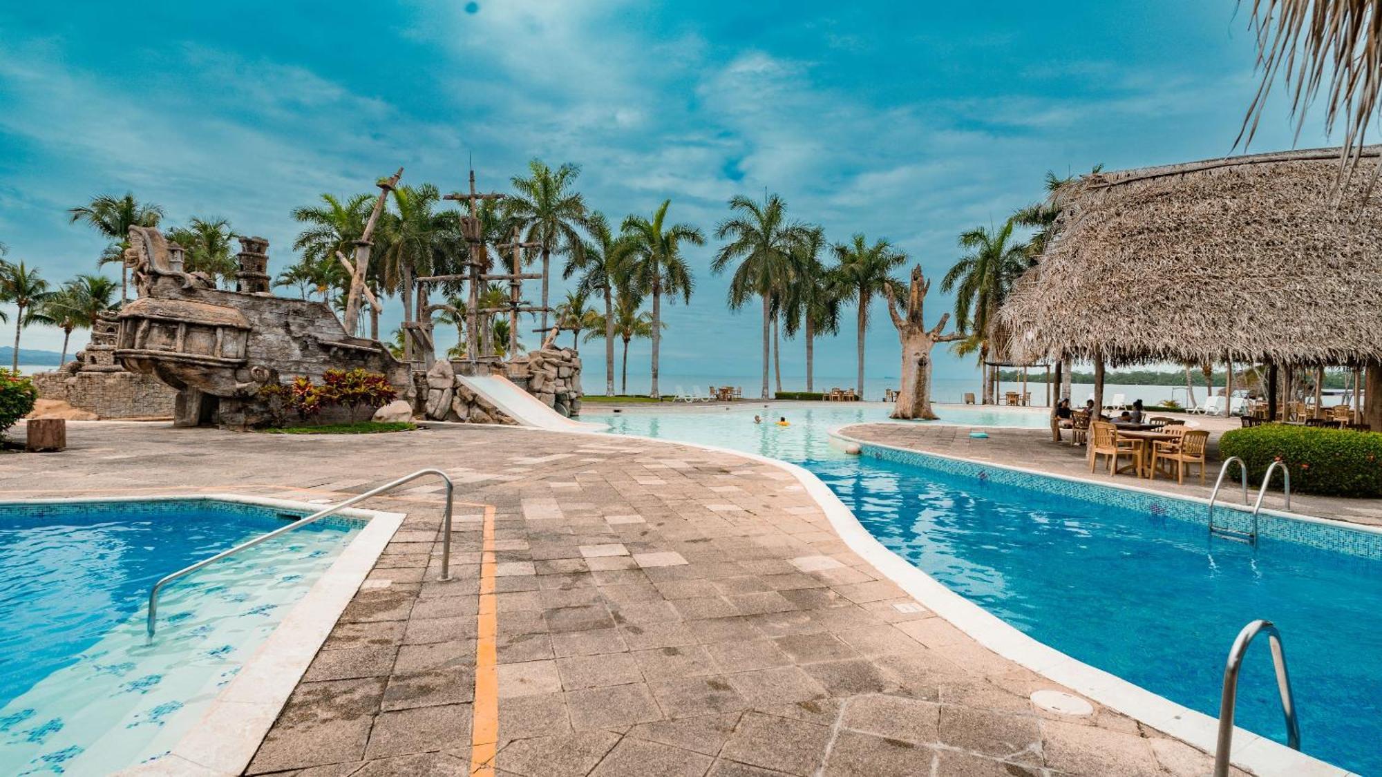 Amatique Bay Hotel Puerto Barrios Luaran gambar